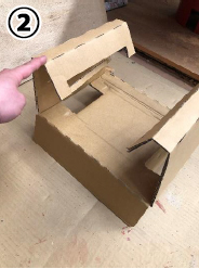 段ボールの中枠をもう一度入れてください